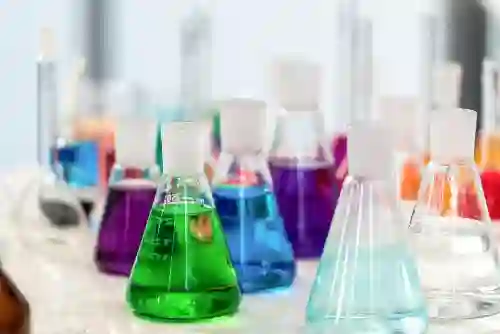 Specialty chemical product pack by Heni Chemicals for industrial applications
