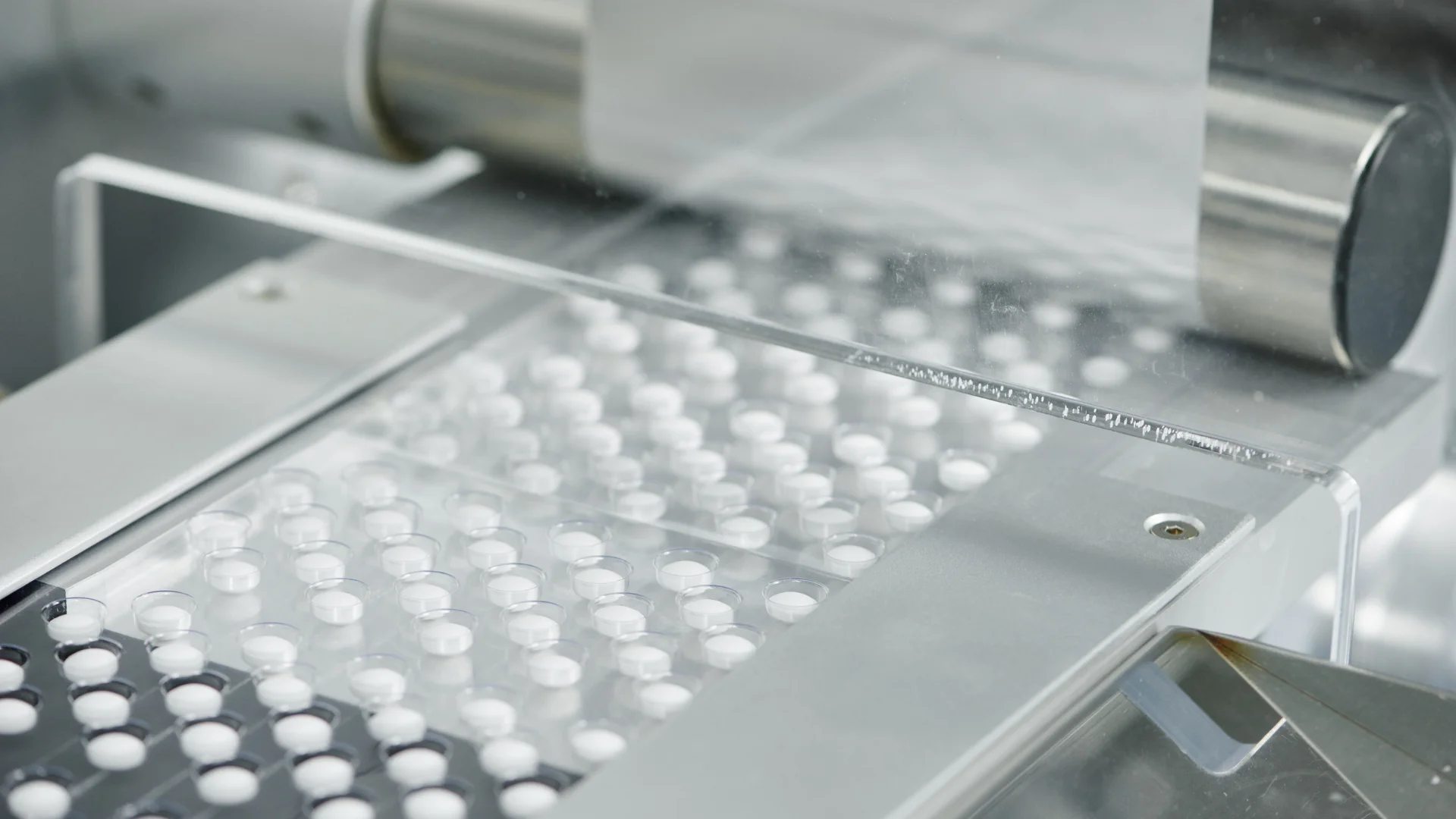 Product application: Industrial chemical solution in use
