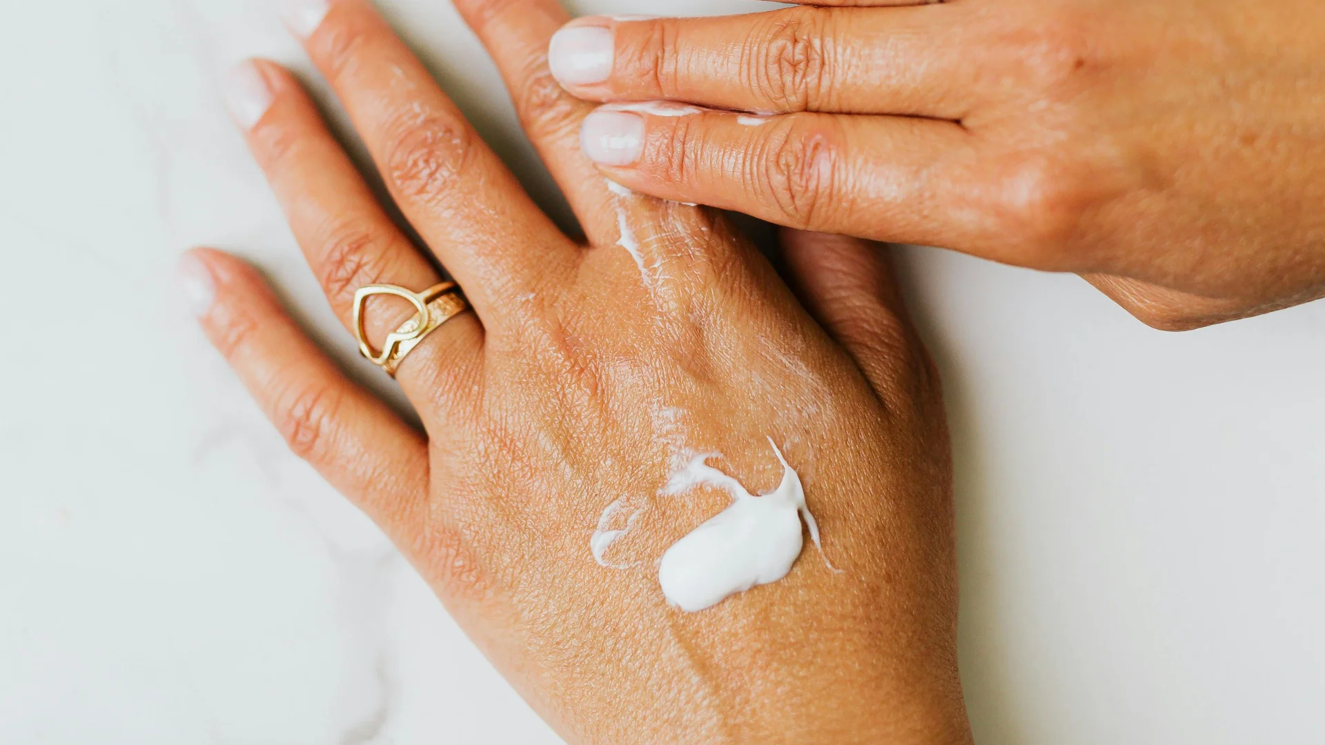 Palmitoylethanolamide (PEA)