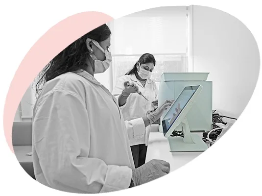 Comprehensive In-house Pathology Lab